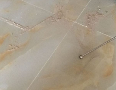 桐乡瓷砖空鼓维修公司分享粘合剂选择不当在瓷砖铺贴过程中可能导致以下问题